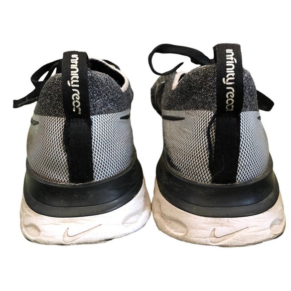 Nike React Infinity Run Flyknit 2 CT2357-101 White Black Size 10.5 - Picture 4 of 8